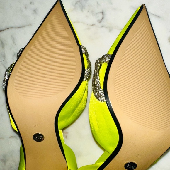 Elegant Neon Women's Heels - Picture 3 of 3
